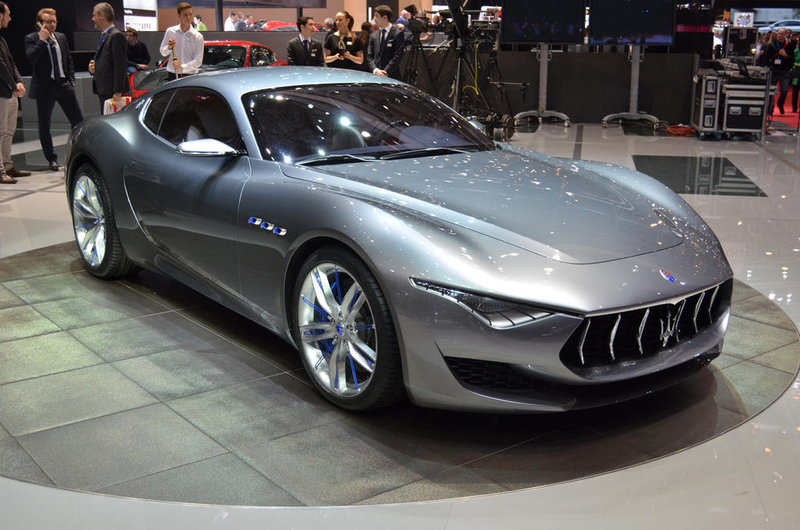 Illustration for article titled Jaguar v. Maserati